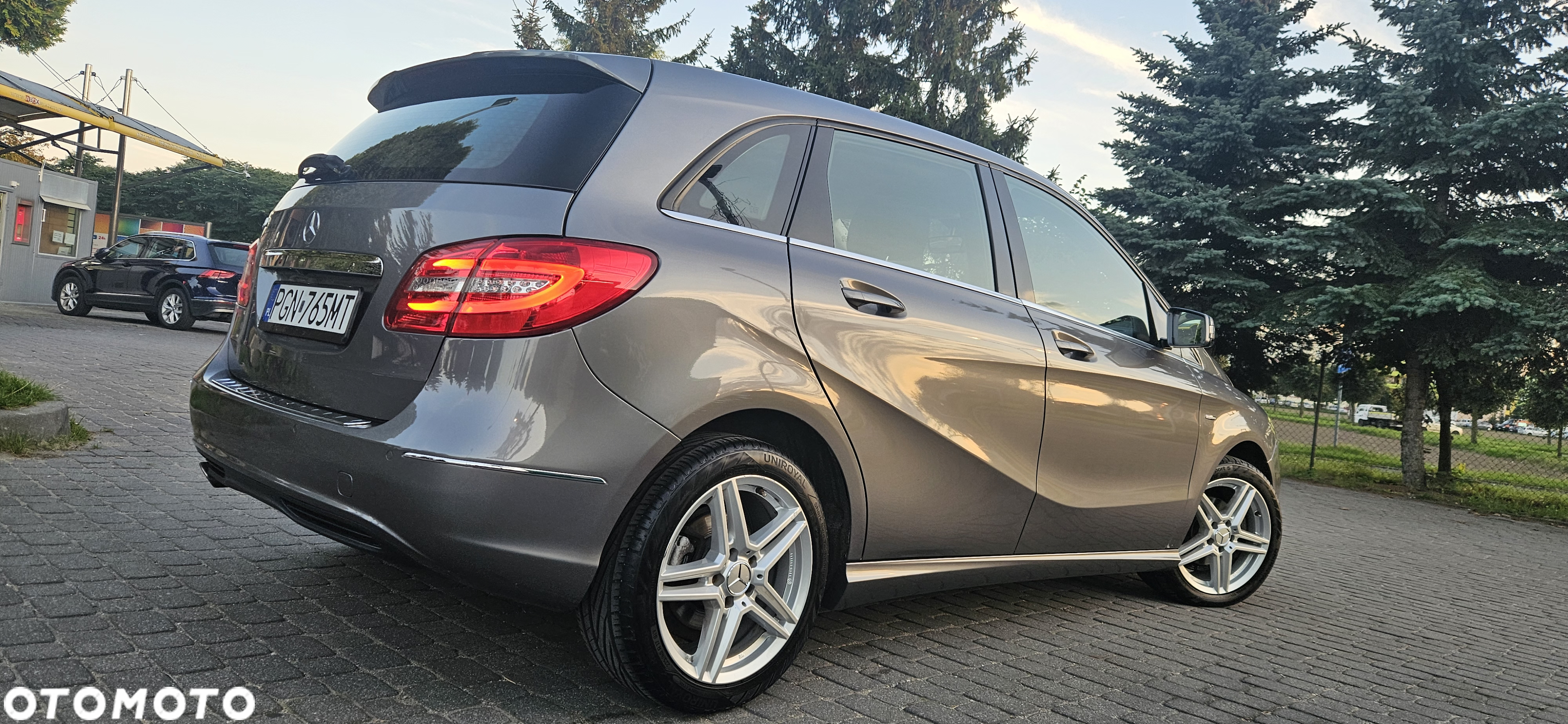 Mercedes-Benz Klasa B 180 BlueEFFICIENCY Edition - 4