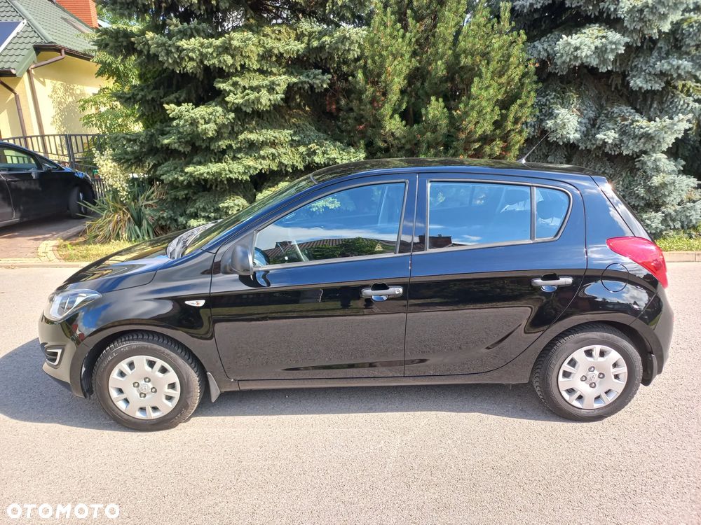 Hyundai i20 1.2 Trend - 13