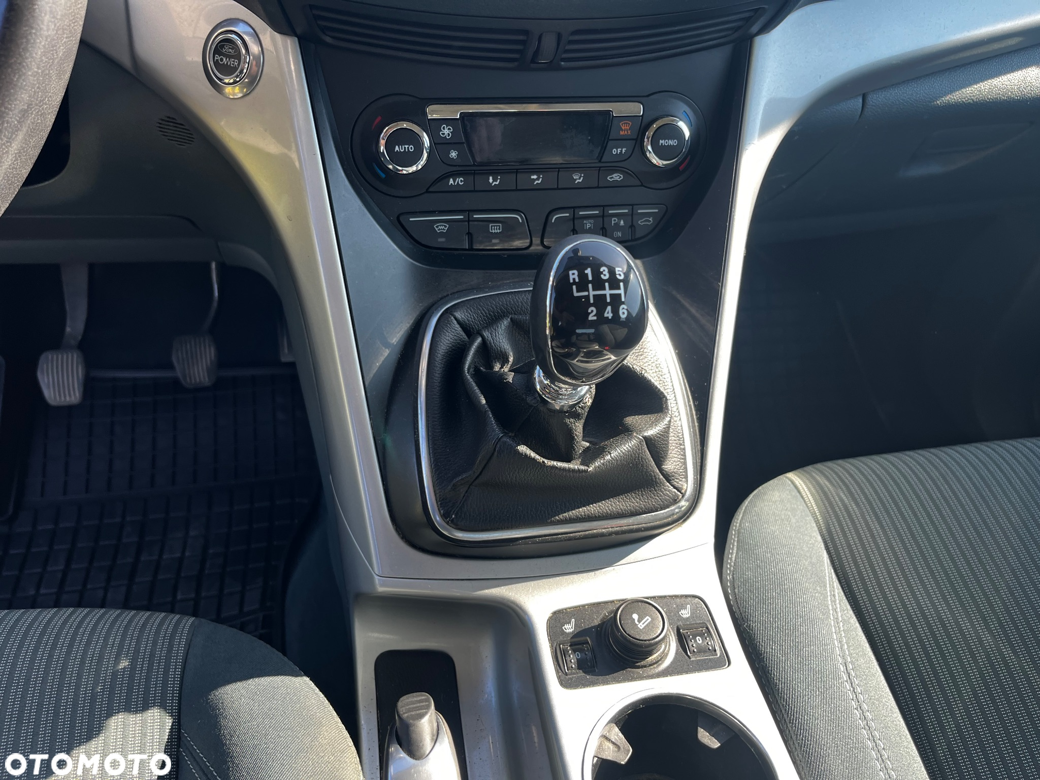 Ford C-MAX 1.6 EcoBoost Titanium - 18
