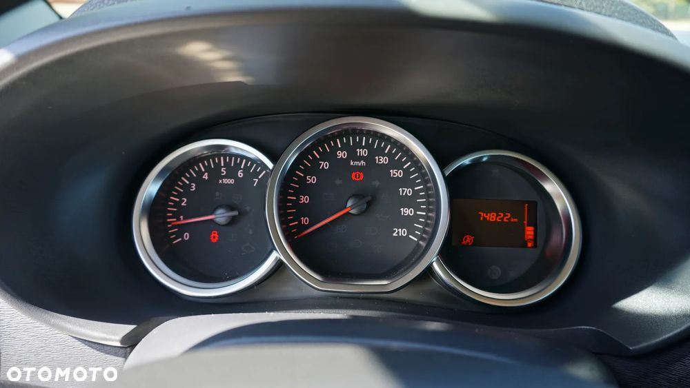 Dacia Lodgy 1.5 Blue dCi Laureate S&S EU6d - 23