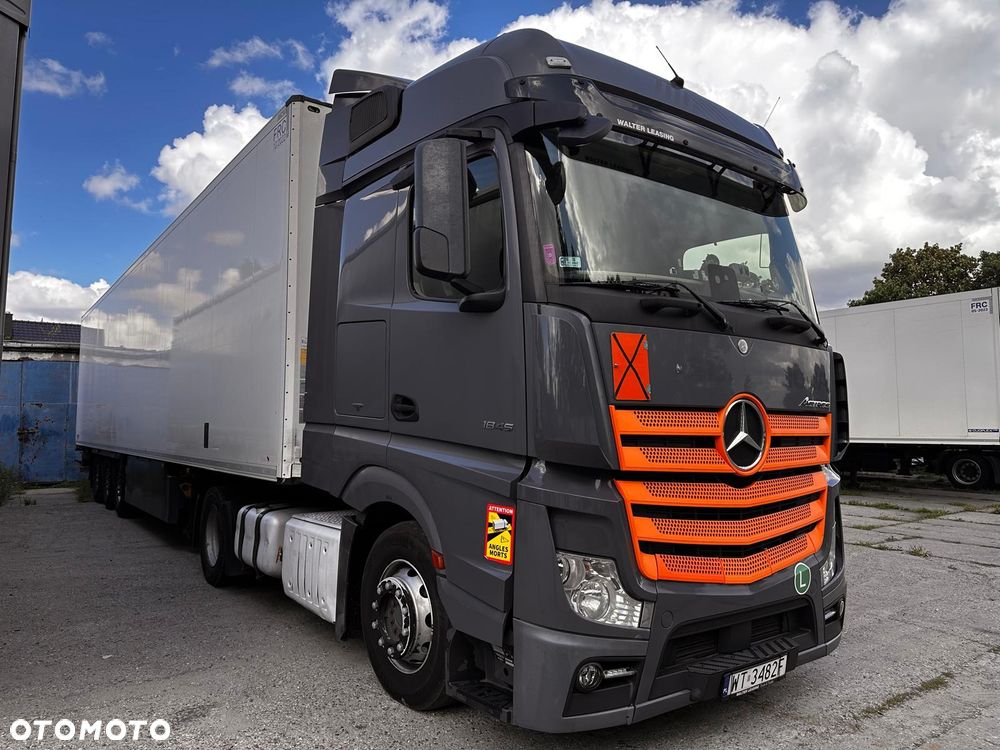 Mercedes-Benz actros - 15