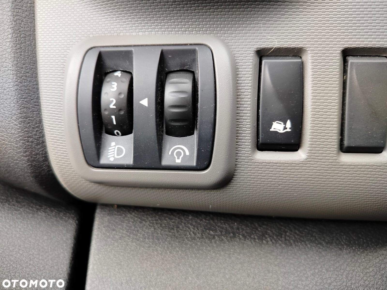 Renault Trafic - 32