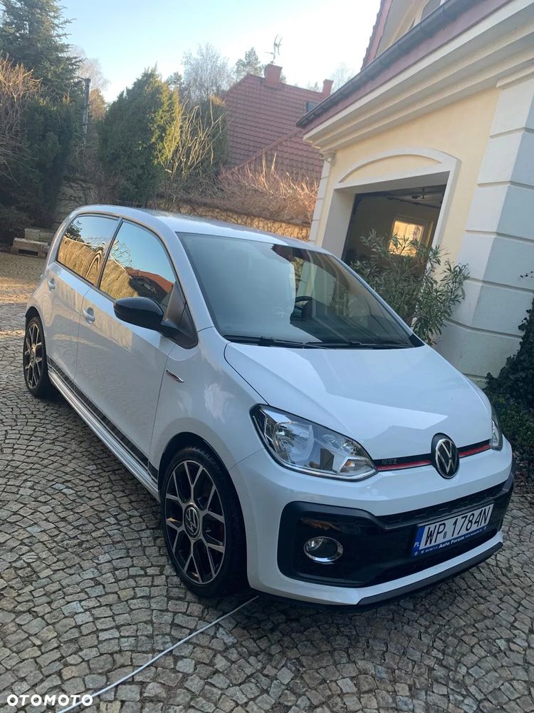 Volkswagen up! - 3