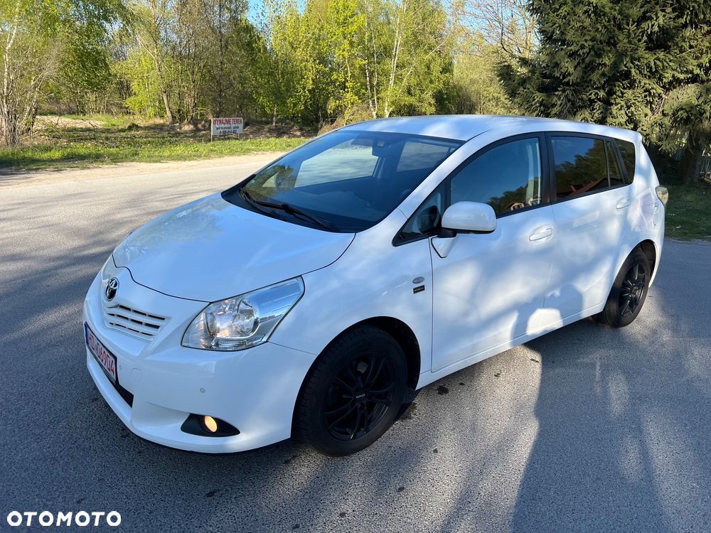 Toyota Verso 1.8 5-Sitzer Executive - 23