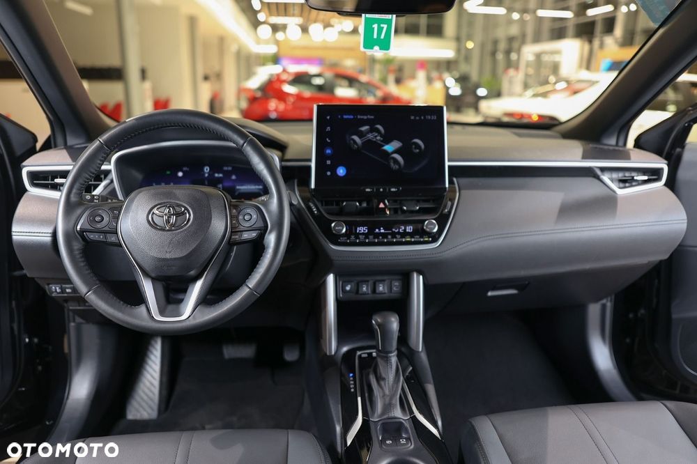 Toyota Corolla Cross - 5