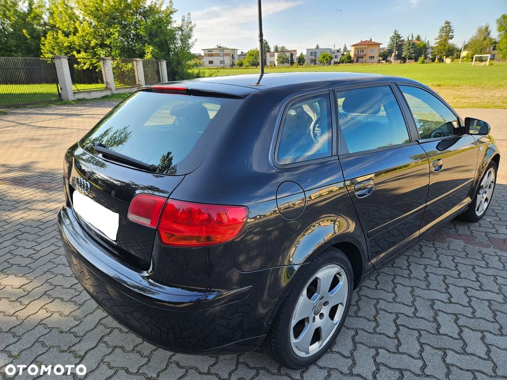 Audi A3 Sportback - 9