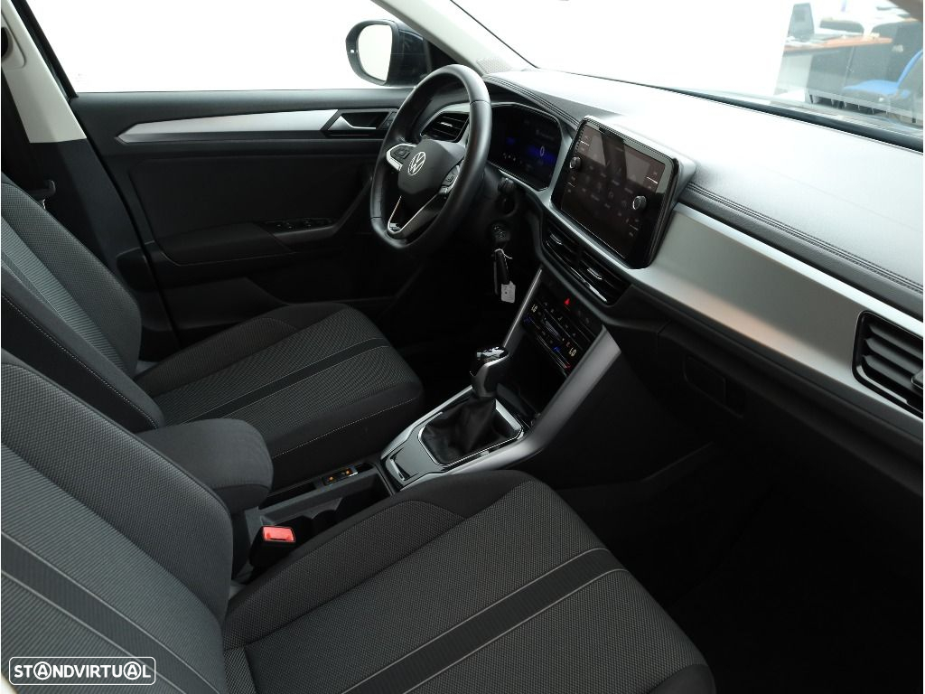VW T-Roc 1.5 TSI Urban DSG - 14