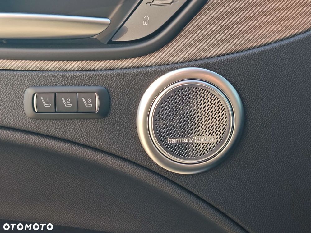 Alfa Romeo Stelvio - 20