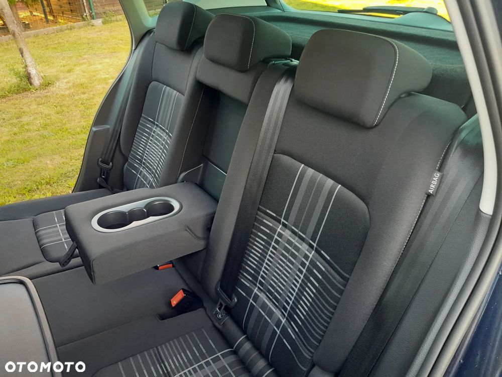 Volkswagen Golf Sportsvan 1.2 TSI (BlueMotion Technology) DSG Sound - 26