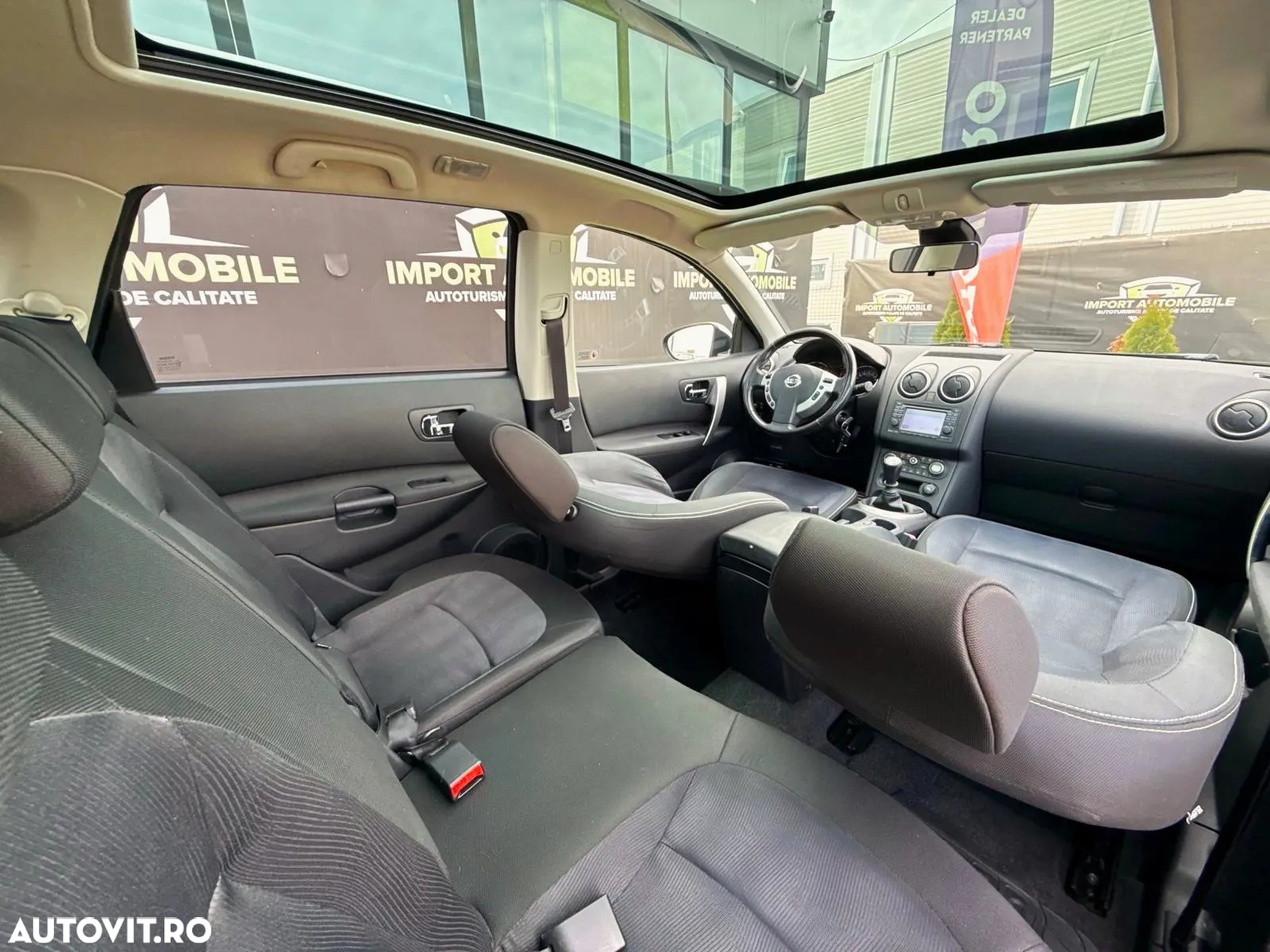Nissan Qashqai+2 - 24