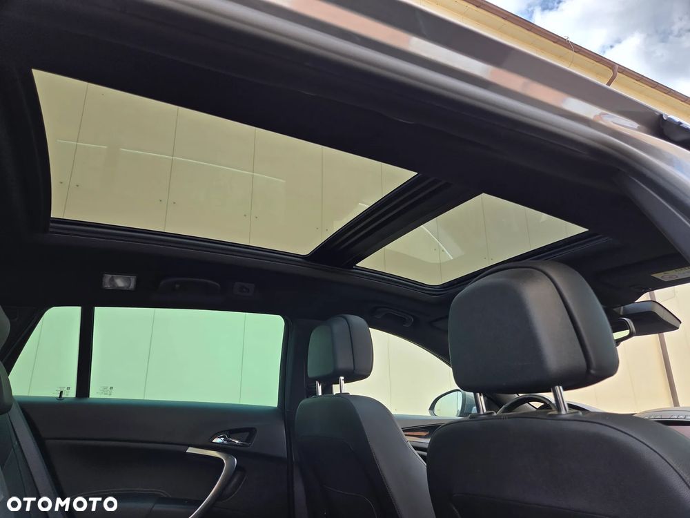 Opel Insignia 2.0 Exclusive - 22