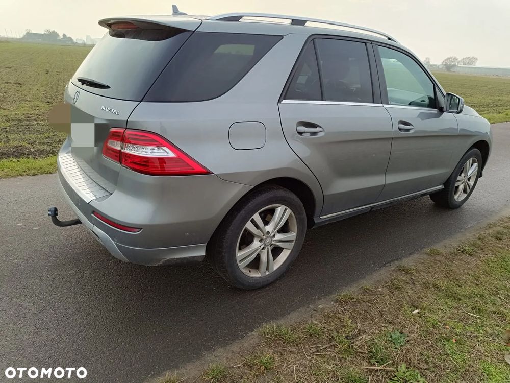 Mercedes-Benz ML - 7