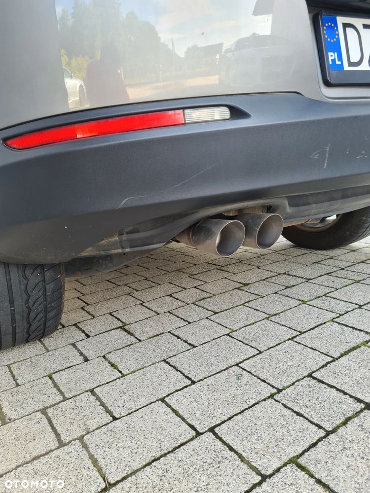 Volkswagen Tiguan 2.0 TDI DPF BlueMotion Technology Trend & Fun - 11