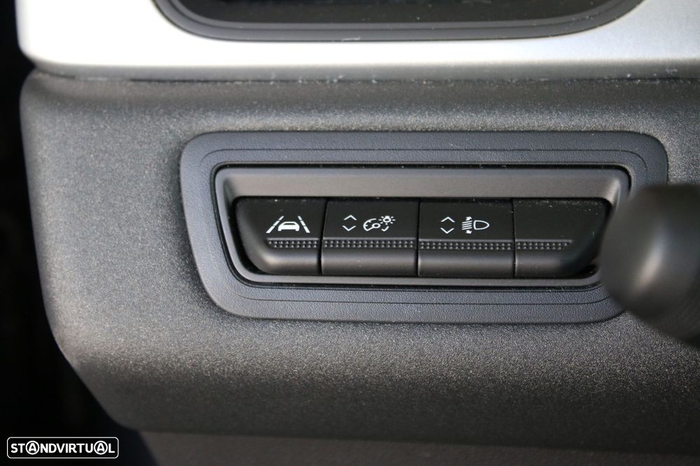 Renault Captur 1.0 TCe Equilibre Bi-Fuel - 26