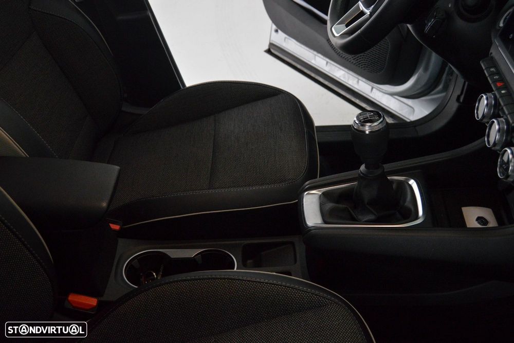 Renault Captur 1.0 TCe Techno - 47