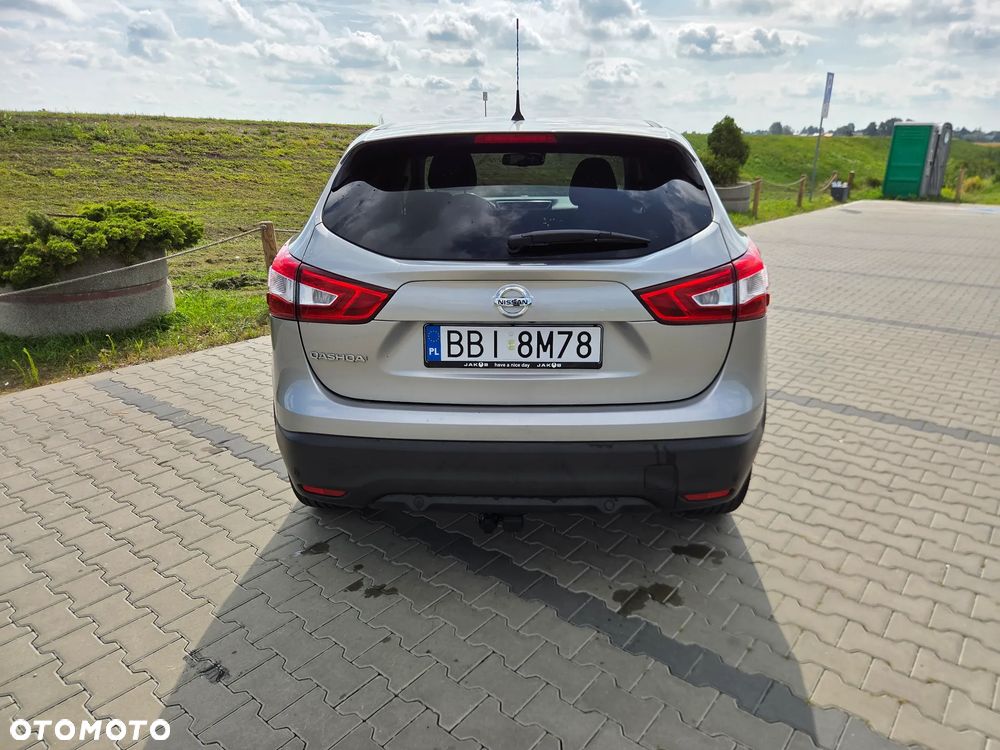 Nissan Qashqai 1.2 DIG-T 360 - 6