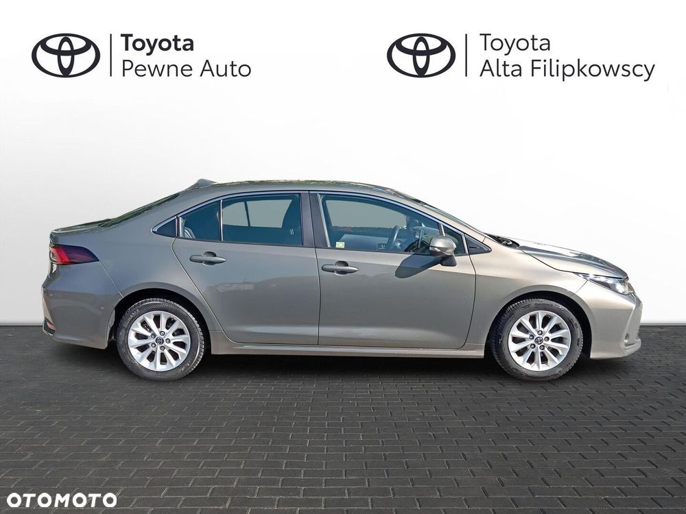 Toyota Corolla - 6