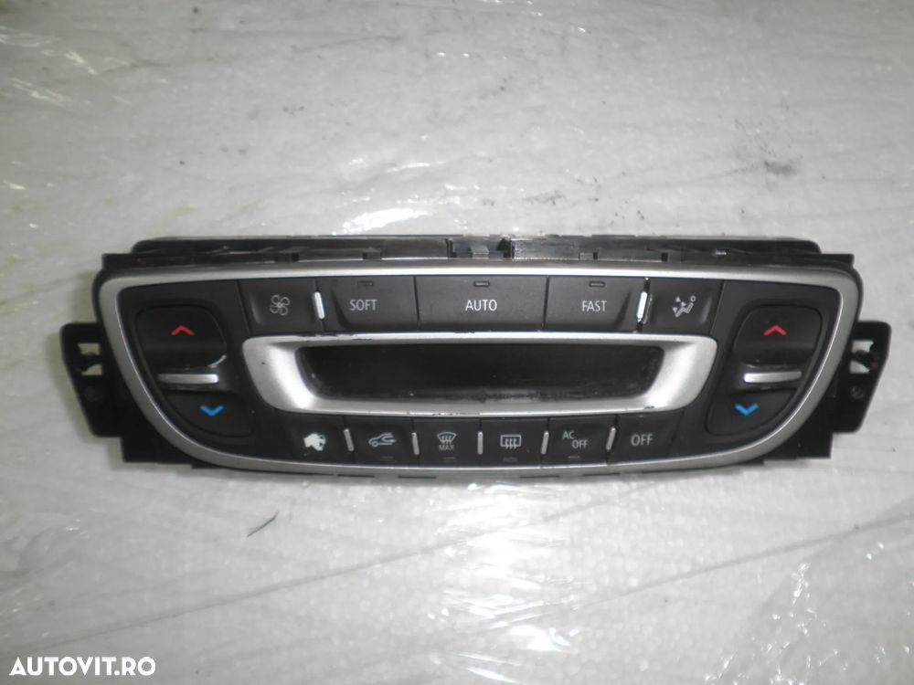 Panou comenzi clima Renault Megane 3 2014 275103596R