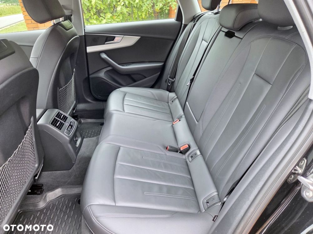 Audi A4 Avant 40 TDI S tronic - 29