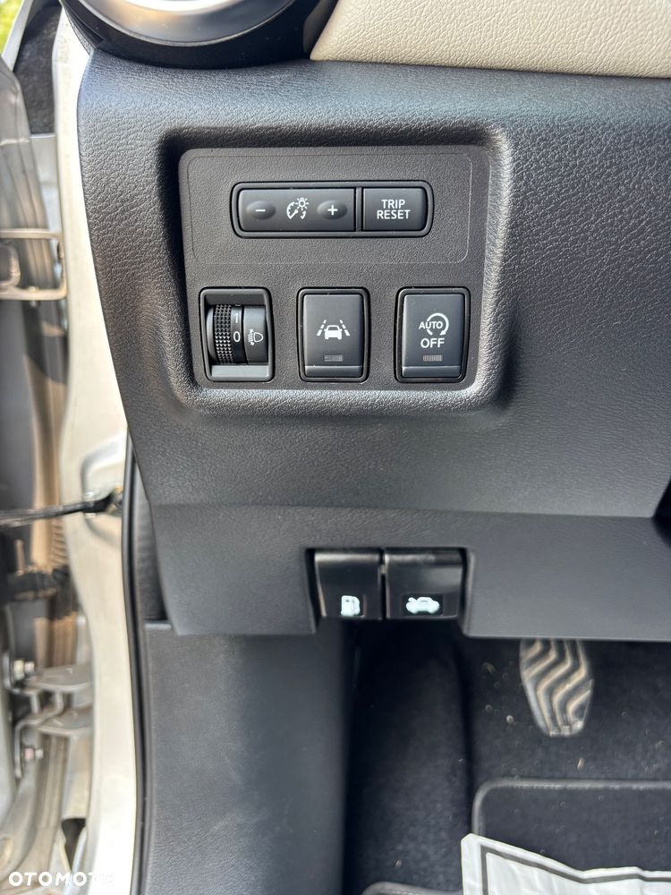 Nissan Micra 1.0 IG-T Visia - 17