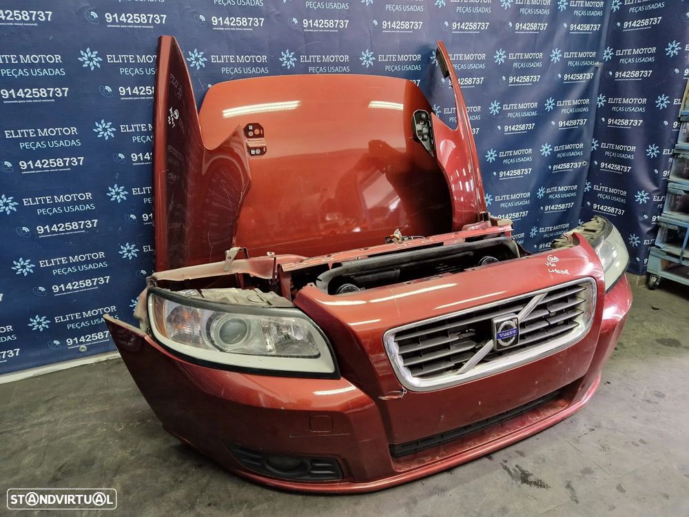 Frente completa usada VOLVO V50 S40 FACELIFT 2.0 DIESEL capot parachoques oticas guardalamas - 2