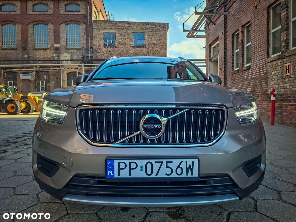 Volvo XC 40 D4 AWD Geartronic Inscription - 1