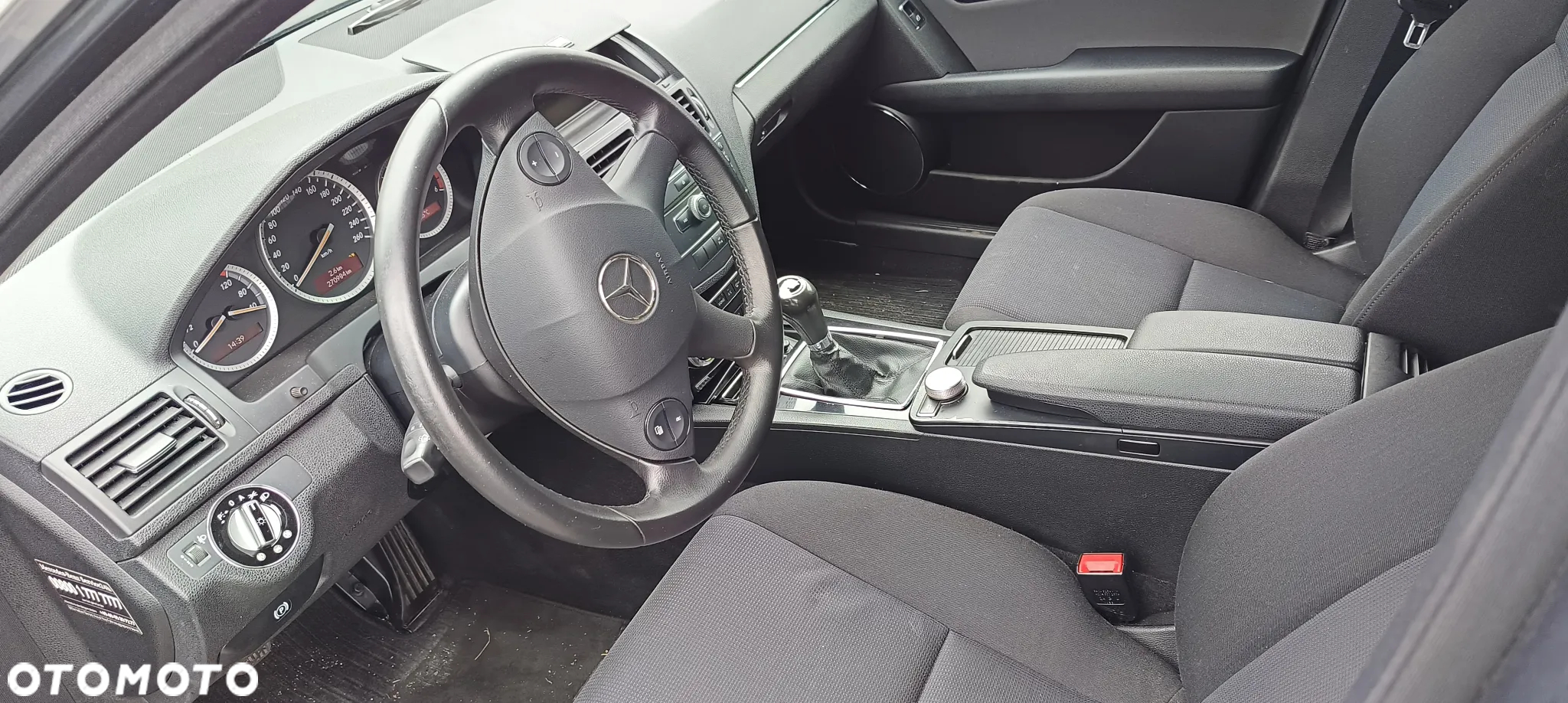 Mercedes-Benz Klasa C 220 CDI Elegance - 9