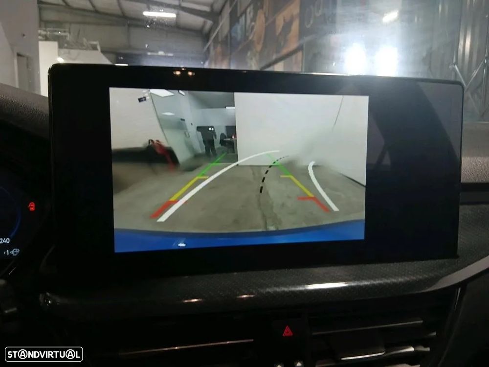 Ford Focus 1.0 EcoBoost MHEV ST-Line X Aut. - 6