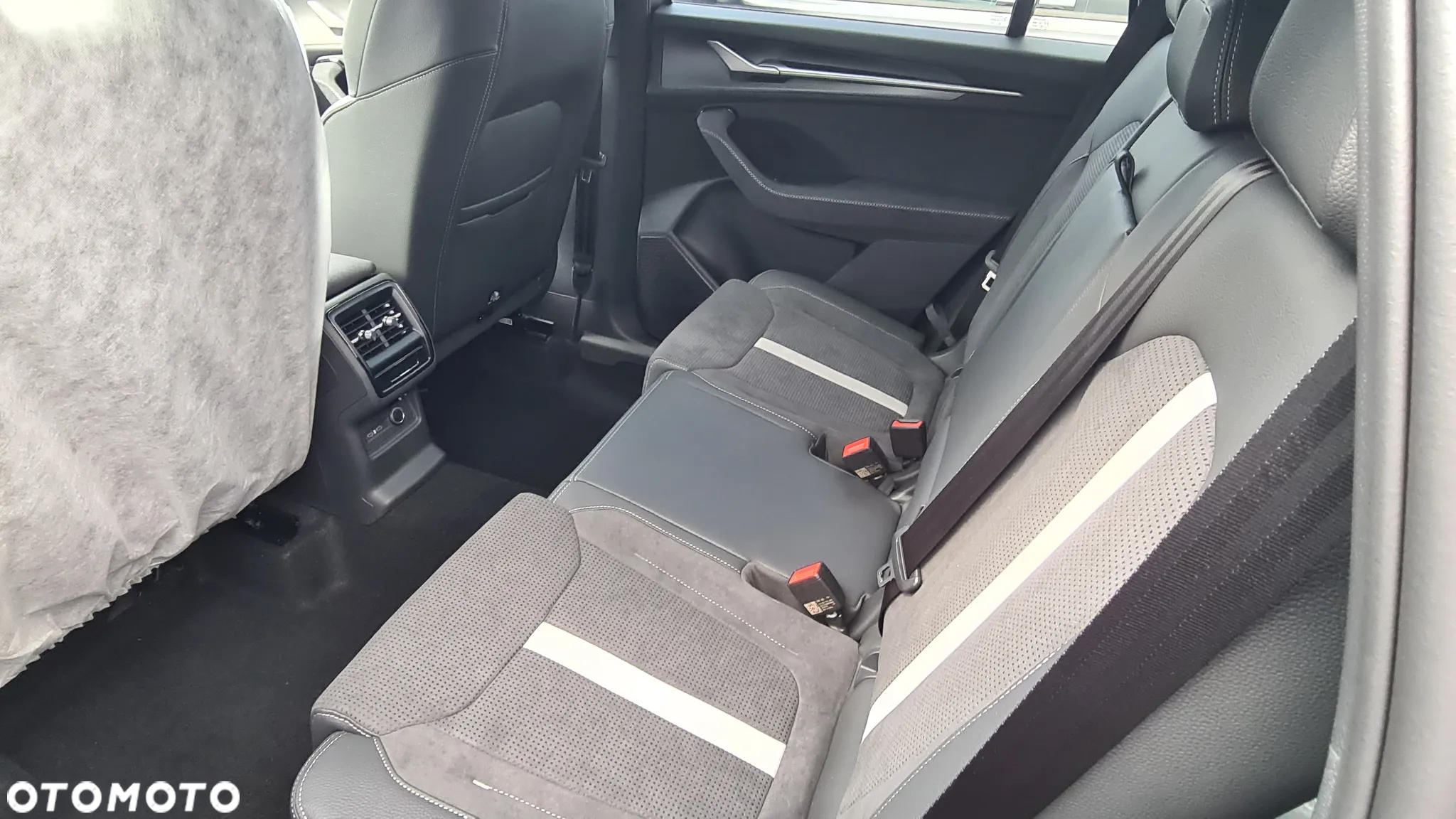 Skoda Kodiaq 2.0 TDI 4x4 Sportline DSG - 8