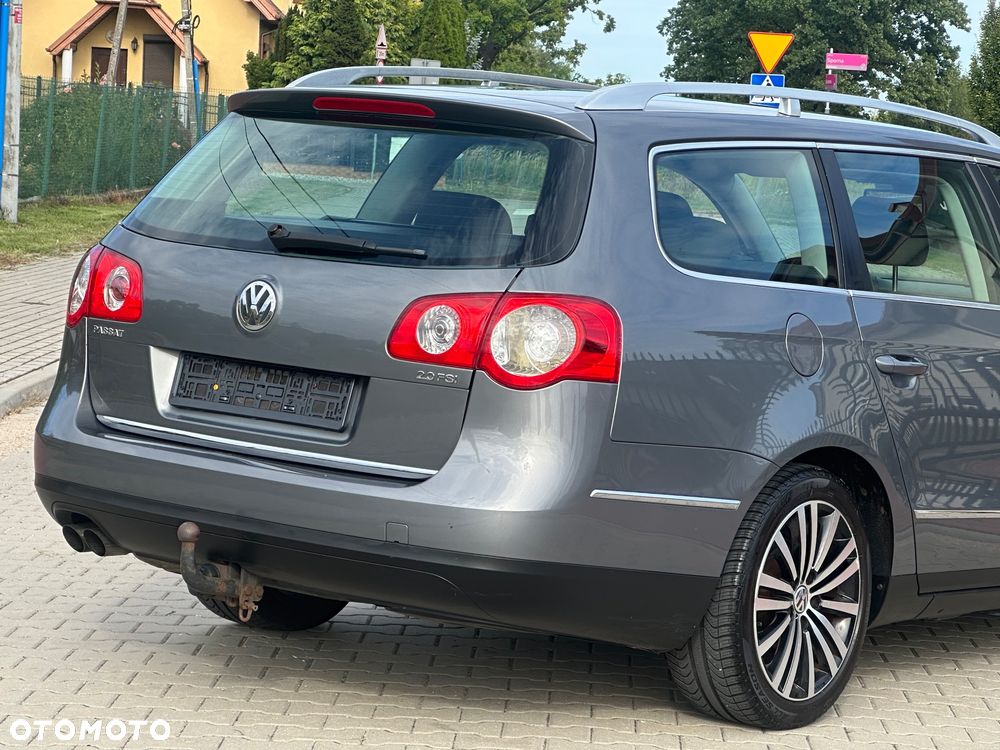 Volkswagen Passat - 22