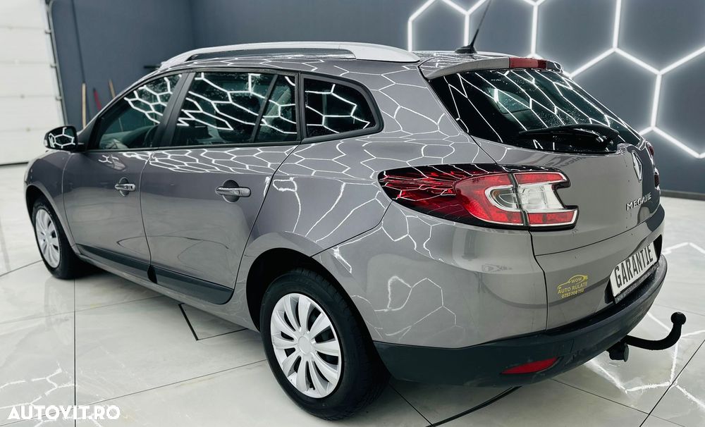 Renault Megane 1.5 dCi Dynamique - 4