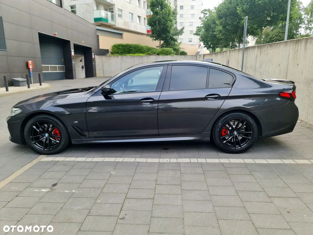 BMW Seria 5 520d xDrive M Sport sport - 8