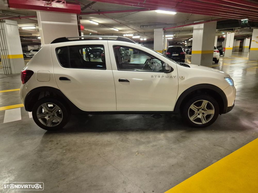 Dacia Sandero 0.9 TCe Stepway Bi-Fuel - 11
