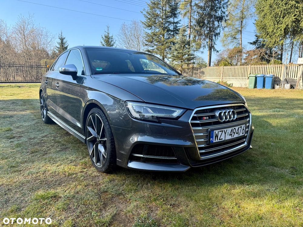 Audi S3 S tronic - 1