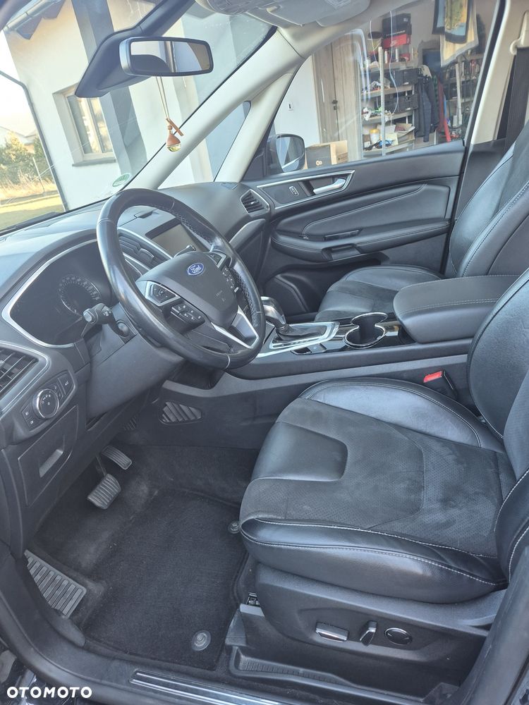 Ford Galaxy - 5