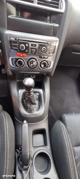 Citroën C4 1.2 e-THP Exclusive - 35