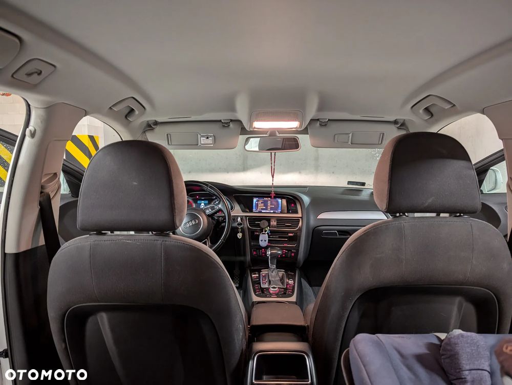 Audi A4 Avant 2.0 TDI Multitronic - 22