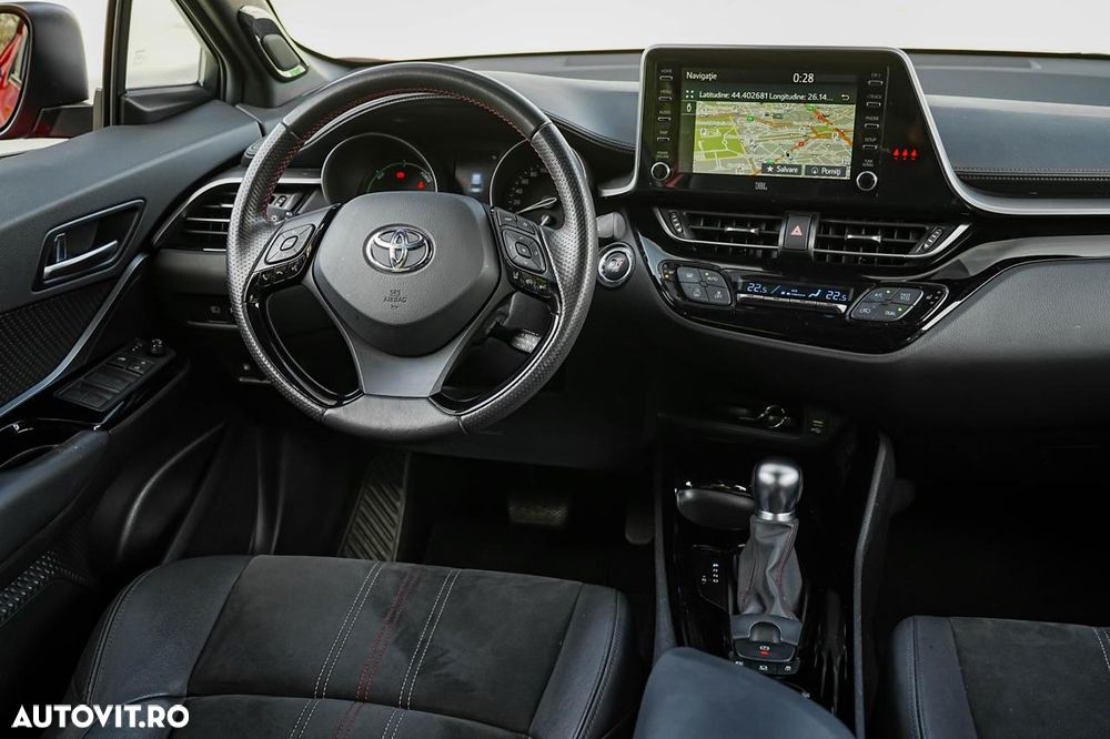 Toyota C-HR 2.0 HEV 197 CP 4x4 CVT GR SPORT - 13