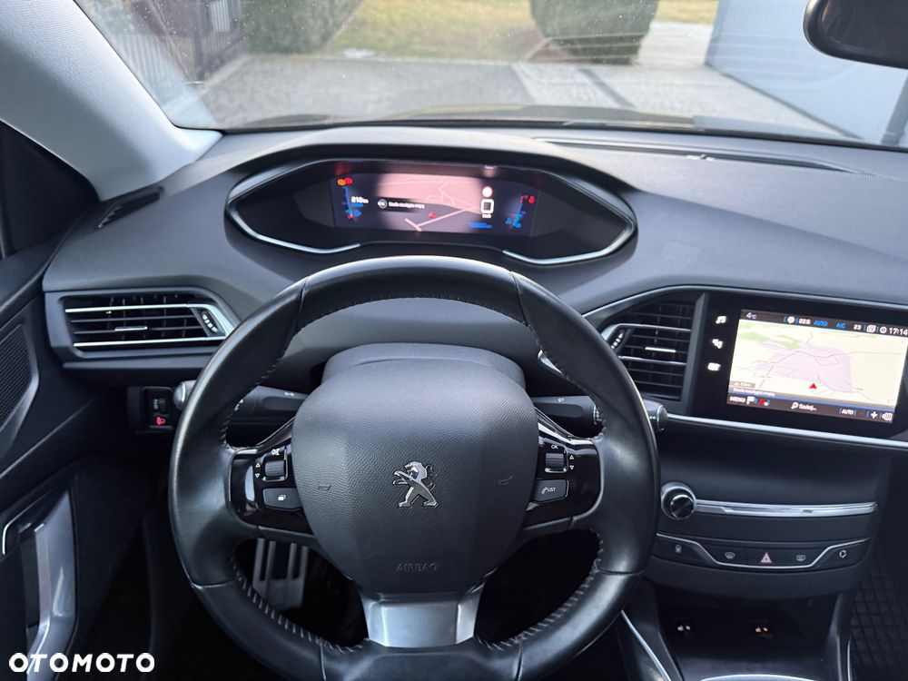 Peugeot 308 BlueHDi 130 Stop & Start Allure Business-Paket - 11