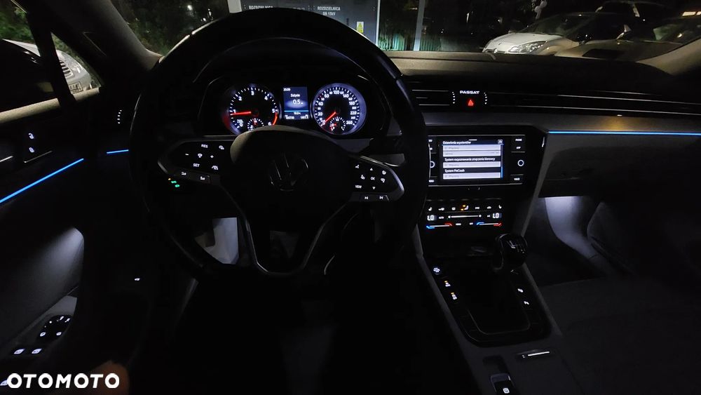 Volkswagen Passat 2.0 TDI EVO Elegance - 28