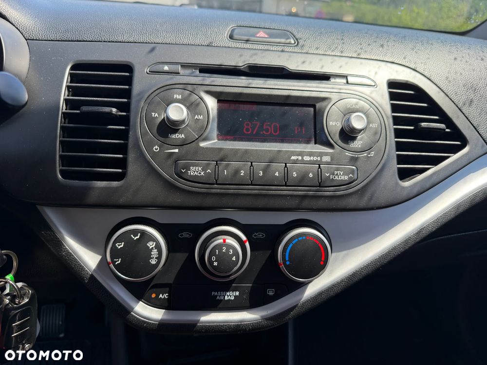 Kia Picanto 1.0 Attract - 12