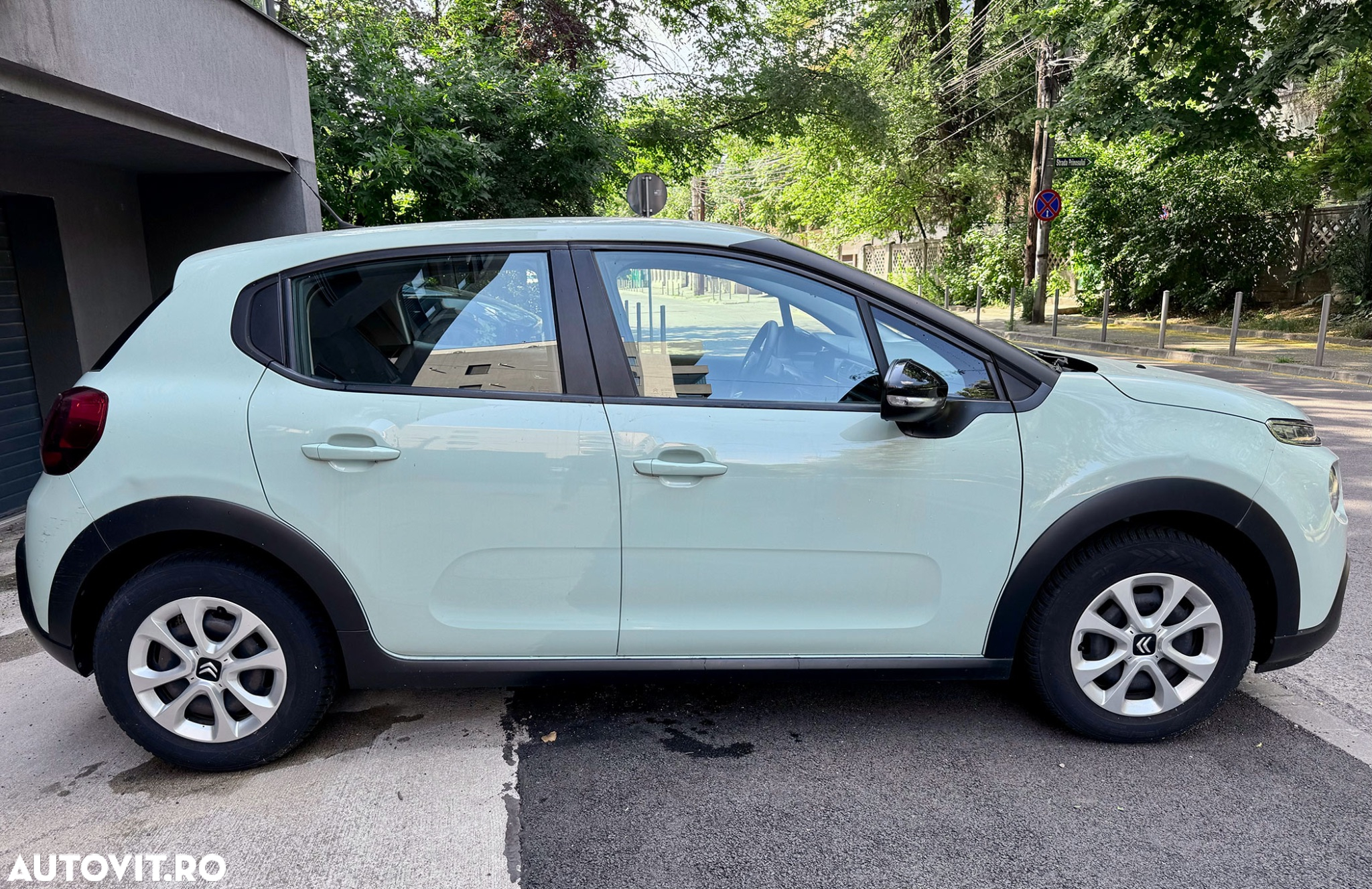 Citroën C3 1.2 PureTech BVM Feel - 3