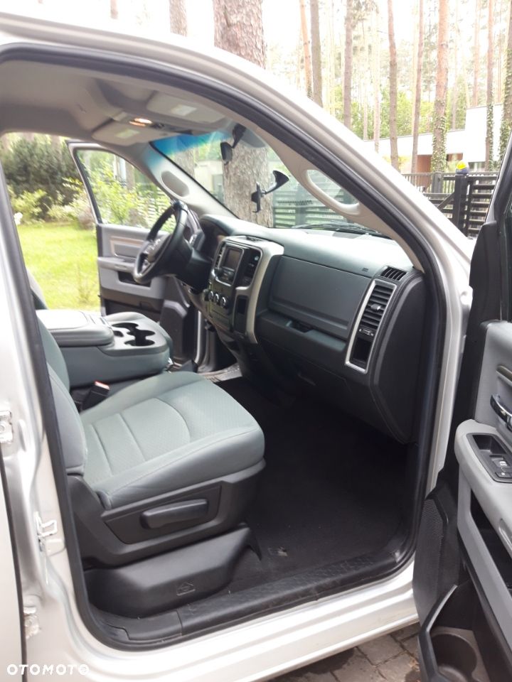 Dodge RAM - 9