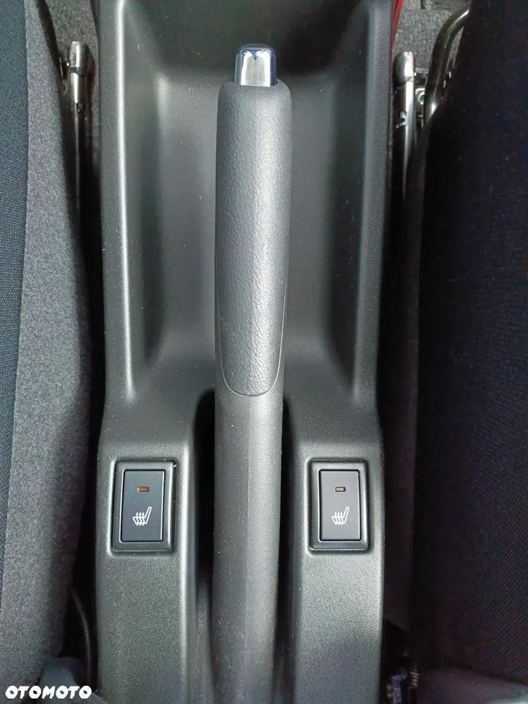 Suzuki Swift 1.2 Dualjet SHVS Premium Plus - 17