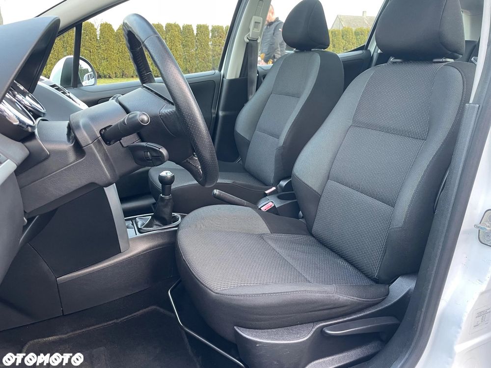 Peugeot 207 95 VTi Premium - 39