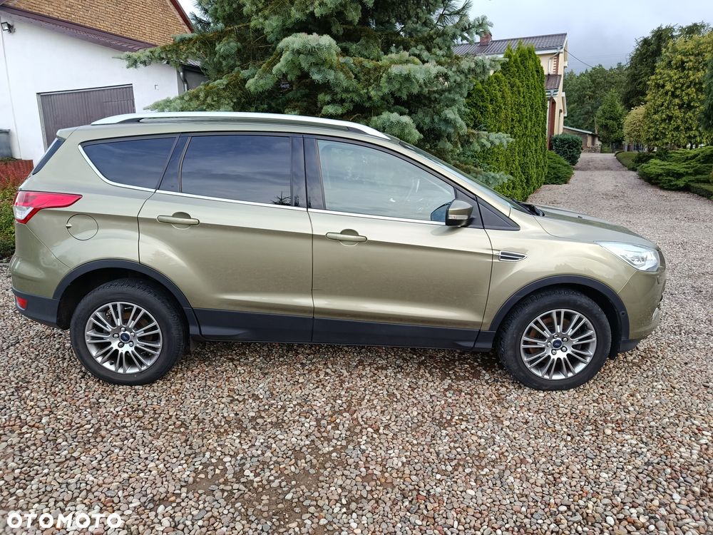 Ford Kuga - 1