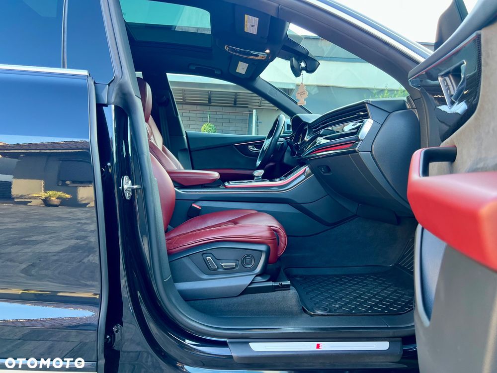 Audi SQ8 - 14