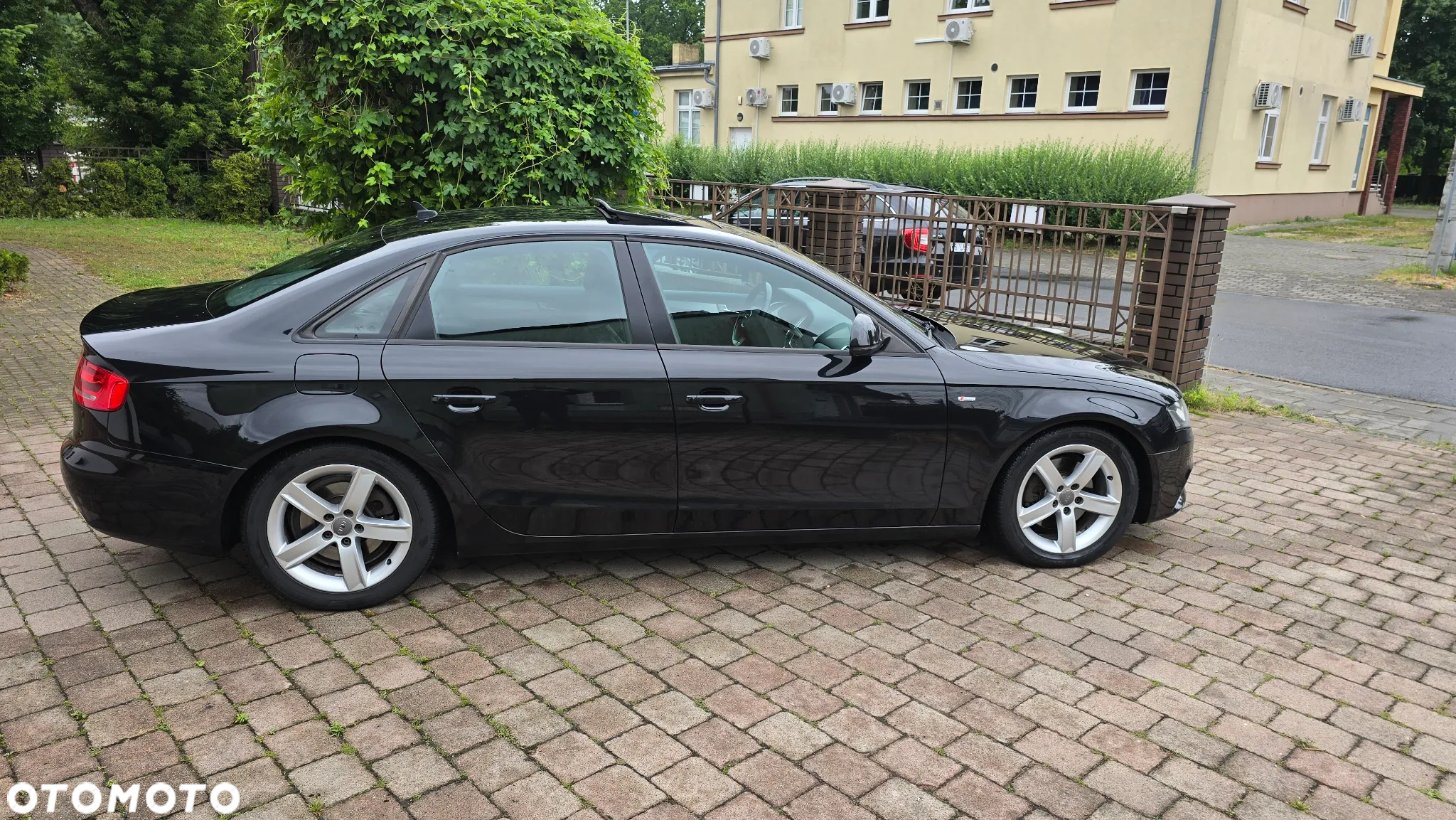 Audi A4 2.0 TDI Limited Edition Multitr - 9