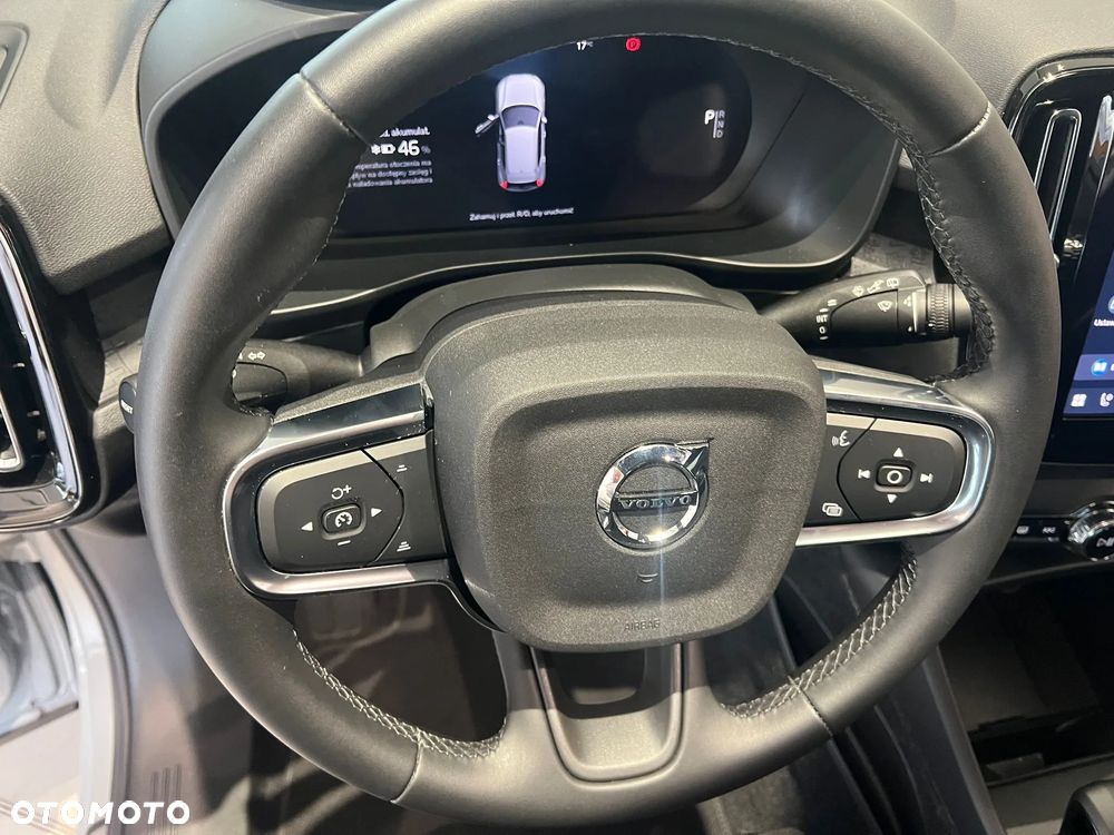 Volvo XC 40 Twin Recharge Plus - 22
