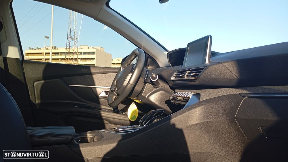 Peugeot 3008 1.6 BlueHDi Allure EAT6 - 12